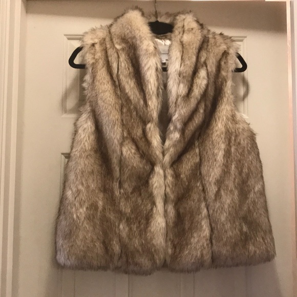 BCBGeneration Jackets & Blazers - BCBGeneration Faux Fur Vest